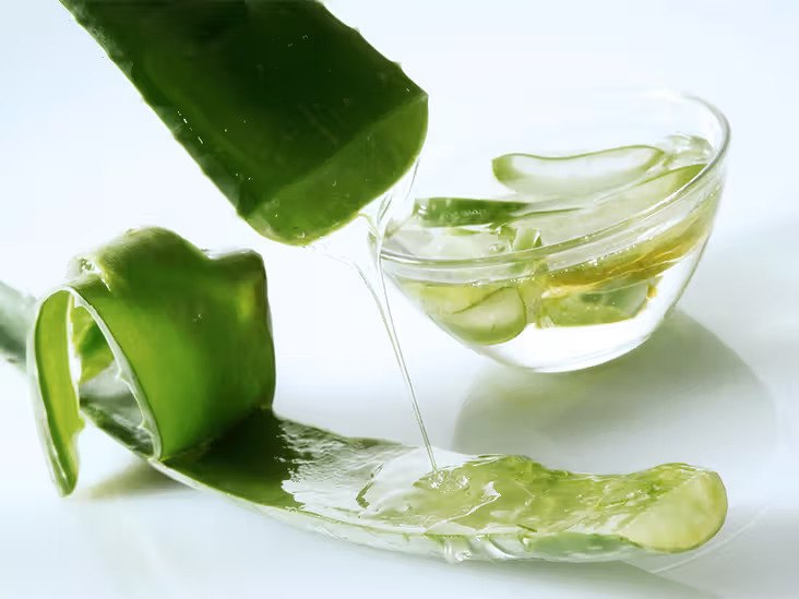 Aloe Vera Gel: Making Your Own at Home –
